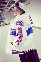 金泫雅同款棒球服店铺-金泫雅同款棒球服商家